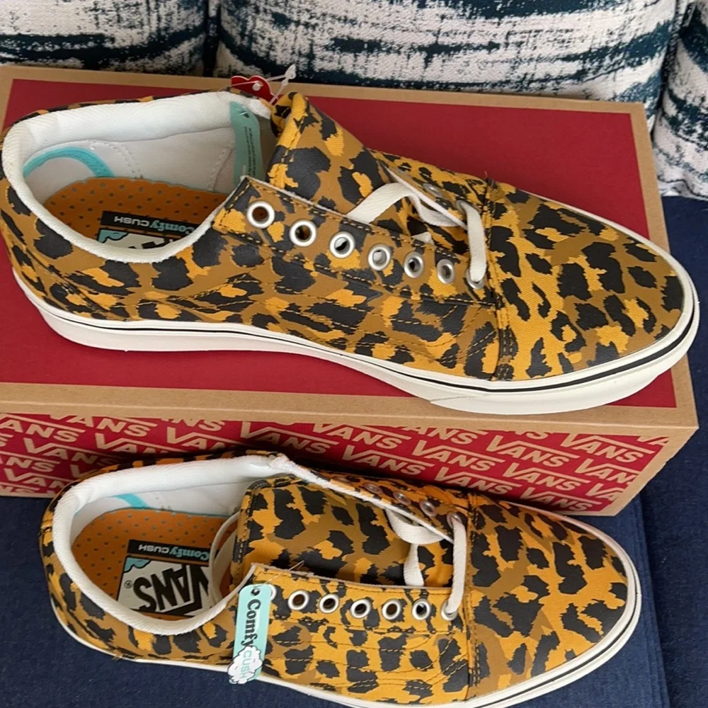 Vans Comfycush Old Skool Leopard WMNS - Picture 3 of 16